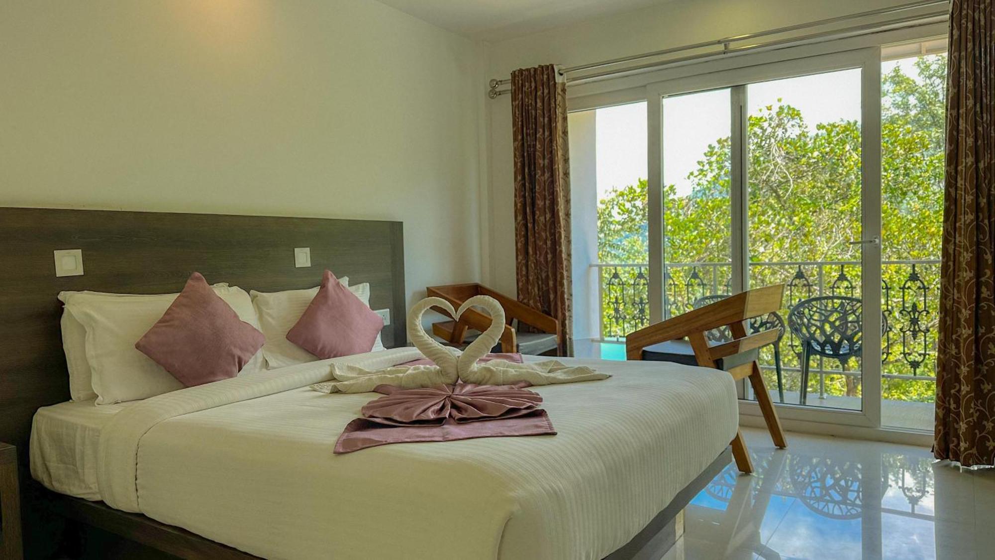 The Heights Munnar Hotel Exterior photo